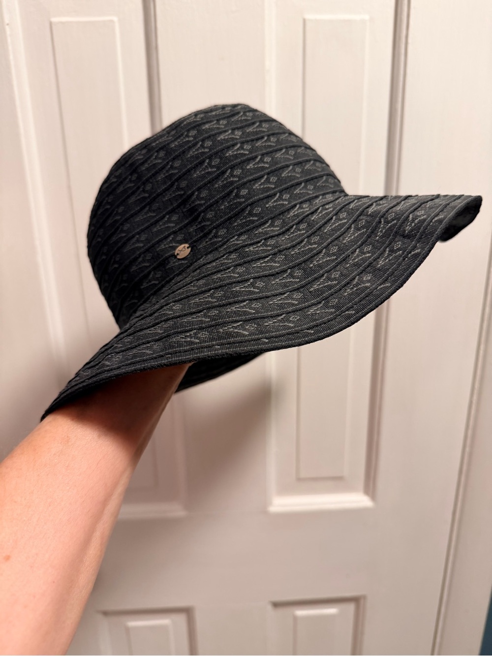 betmar New York Black Patterned Wide Brim Sun Hat